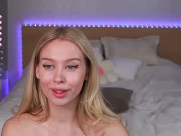 girl Lovely, Naked, Sexy & Horny Cam Girls with aleksa_cutie