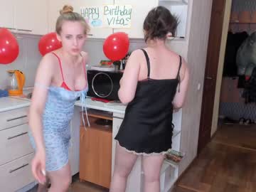 couple Lovely, Naked, Sexy & Horny Cam Girls with _pinacolada_