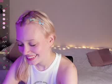 girl Lovely, Naked, Sexy & Horny Cam Girls with molly_blooom