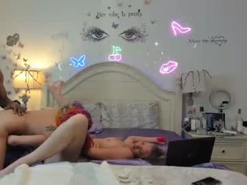 couple Lovely, Naked, Sexy & Horny Cam Girls with zula000