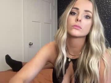 couple Lovely, Naked, Sexy & Horny Cam Girls with haileychaseeee
