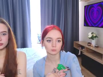 couple Lovely, Naked, Sexy & Horny Cam Girls with fire_fairies