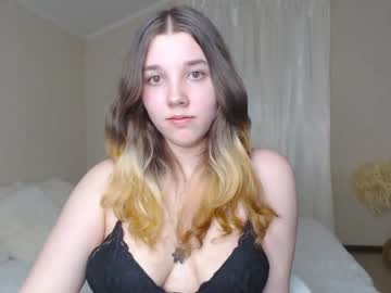 girl Lovely, Naked, Sexy & Horny Cam Girls with kitty1_kitty