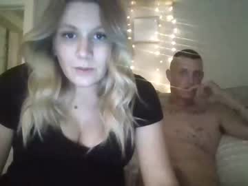 couple Lovely, Naked, Sexy & Horny Cam Girls with peyton_foryou