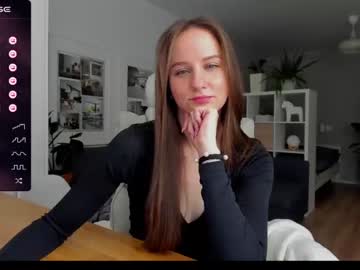 girl Lovely, Naked, Sexy & Horny Cam Girls with lilubloom