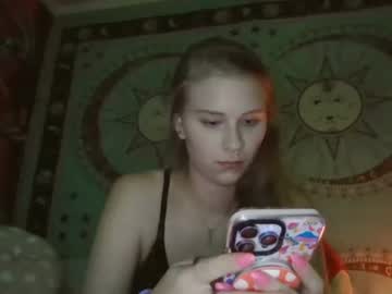 girl Lovely, Naked, Sexy & Horny Cam Girls with stonerbabe1313