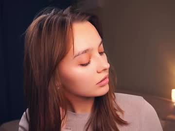 girl Lovely, Naked, Sexy & Horny Cam Girls with earthaarras