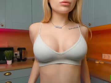 girl Lovely, Naked, Sexy & Horny Cam Girls with harrietba_bby