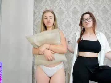 couple Lovely, Naked, Sexy & Horny Cam Girls with normaduell