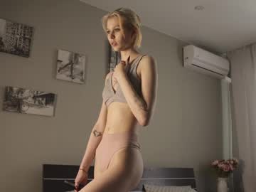 girl Lovely, Naked, Sexy & Horny Cam Girls with sylvanas_wildcummer