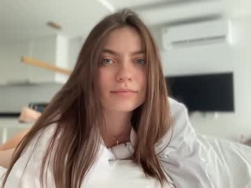 girl Lovely, Naked, Sexy & Horny Cam Girls with kattyyy_catt