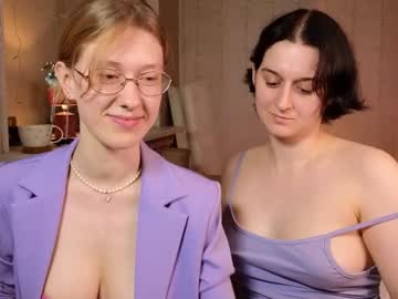 couple Lovely, Naked, Sexy & Horny Cam Girls with jitoon_exe