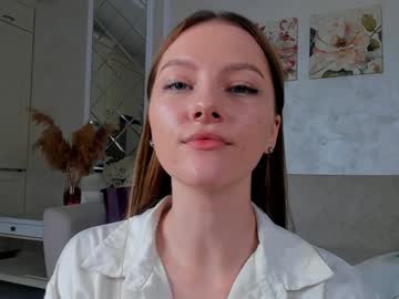 girl Lovely, Naked, Sexy & Horny Cam Girls with elvinacrosslin