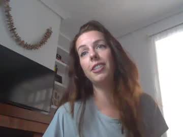 girl Lovely, Naked, Sexy & Horny Cam Girls with emaharvey