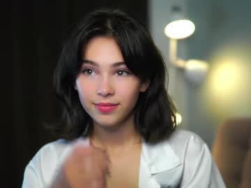 girl Lovely, Naked, Sexy & Horny Cam Girls with neroliamara