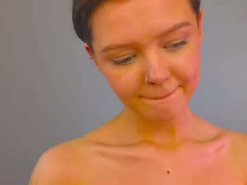 girl Lovely, Naked, Sexy & Horny Cam Girls with itwasinstwilight
