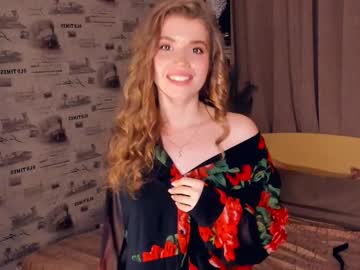 girl Lovely, Naked, Sexy & Horny Cam Girls with chia_silver