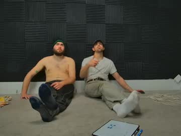 couple Lovely, Naked, Sexy & Horny Cam Girls with caseyandfriends