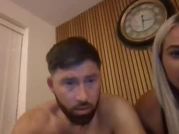 couple Lovely, Naked, Sexy & Horny Cam Girls with riskni