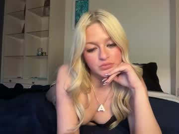 girl Lovely, Naked, Sexy & Horny Cam Girls with zeekthefreek22