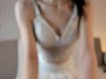 girl Lovely, Naked, Sexy & Horny Cam Girls with elwynagreaves