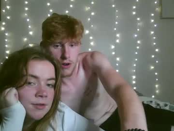 couple Lovely, Naked, Sexy & Horny Cam Girls with zekeee420