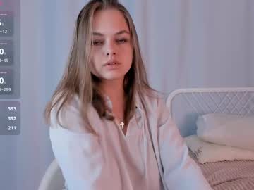 girl Lovely, Naked, Sexy & Horny Cam Girls with linnblowe