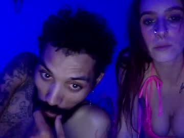 couple Lovely, Naked, Sexy & Horny Cam Girls with croxfox