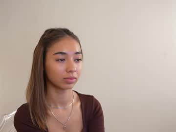 girl Lovely, Naked, Sexy & Horny Cam Girls with y_a_s_m_i_n_a