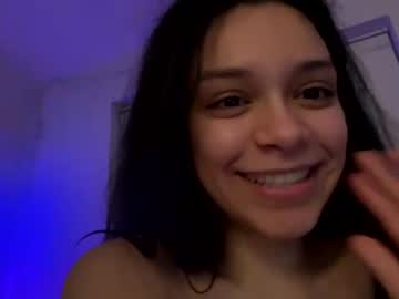girl Lovely, Naked, Sexy & Horny Cam Girls with emilyxo1