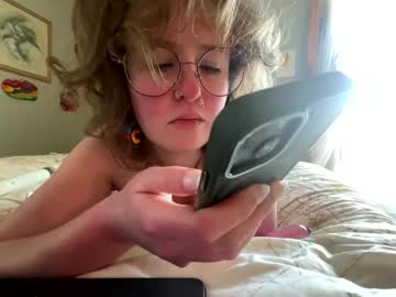 girl Lovely, Naked, Sexy & Horny Cam Girls with miss_daphne333