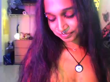 girl Lovely, Naked, Sexy & Horny Cam Girls with mon3ytr33