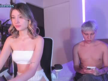 couple Lovely, Naked, Sexy & Horny Cam Girls with amelia_and_dan