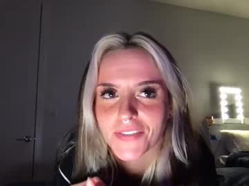 girl Lovely, Naked, Sexy & Horny Cam Girls with chandraxo