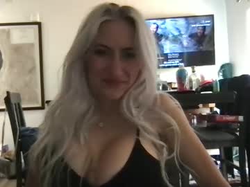 girl Lovely, Naked, Sexy & Horny Cam Girls with kinziemcbride