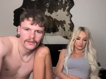 couple Lovely, Naked, Sexy & Horny Cam Girls with billyunbuckled