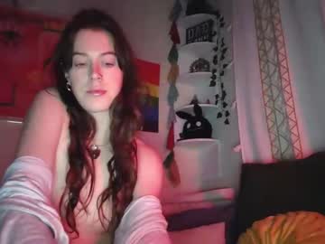 couple Lovely, Naked, Sexy & Horny Cam Girls with prettibritti