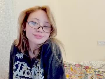 girl Lovely, Naked, Sexy & Horny Cam Girls with atmospherra