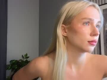 girl Lovely, Naked, Sexy & Horny Cam Girls with _scarletlove